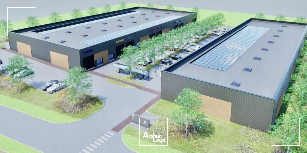 HONFLEUR - A VENDRE - LOCAUX D'ACTIVITÉS 2 700 M2 DIVISIBLES 169 M2