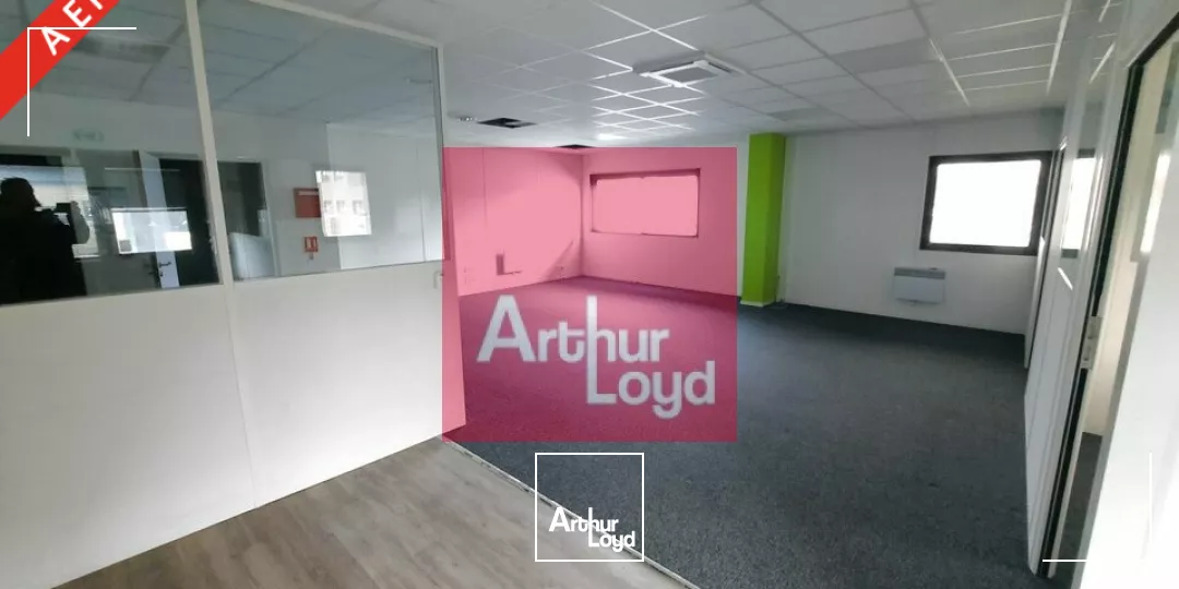 BUREAUX A LOUER AUBIERE 460M² + 19 STATIONNEMENTS