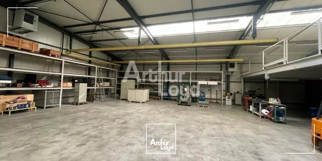 VENDOME - VENTE LOCAL D'ACTVITE DE 680 M² - ZONE INDUSTRIELLE