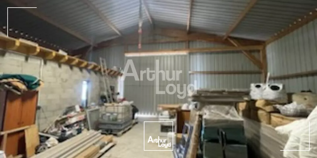 ROMORANTIN-LANTHENAY - LOCATION LOCAL D'ACTIVITE DE 218 M² - ZONE D'ACTIVITE