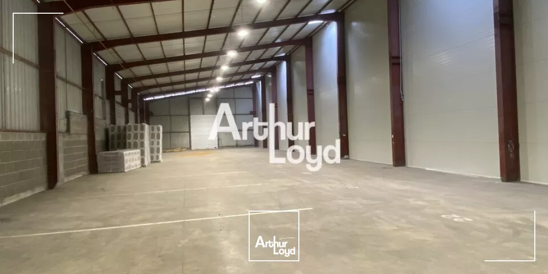 LOCAL D'ACTIVITE - ENTREPOT location à RENNES 35000