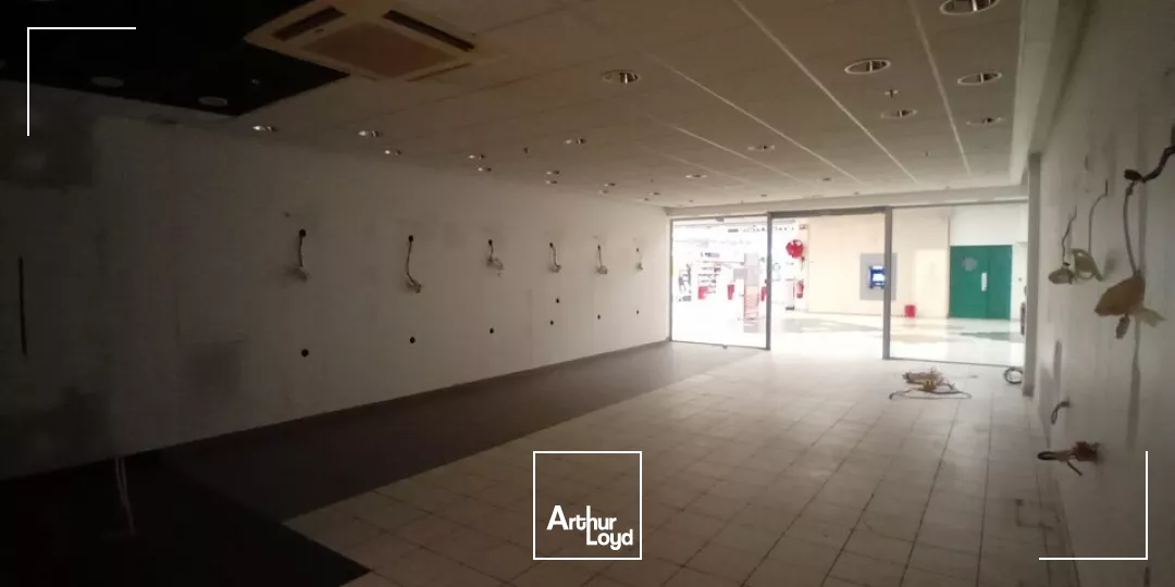 A LOUER- Galerie Commerciale Chalon Nord