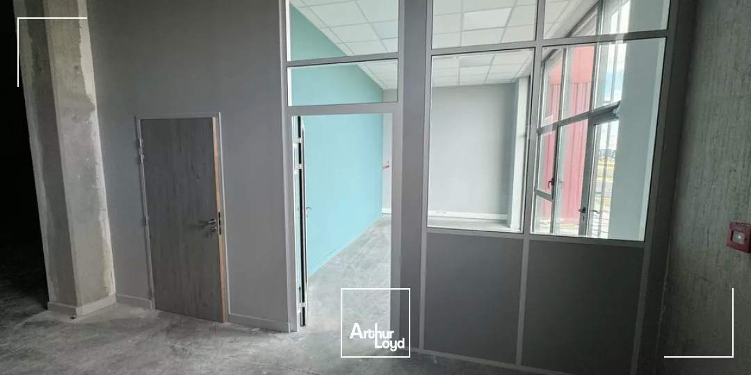 Valence - Local d'activité - Showroom - à la Louer 