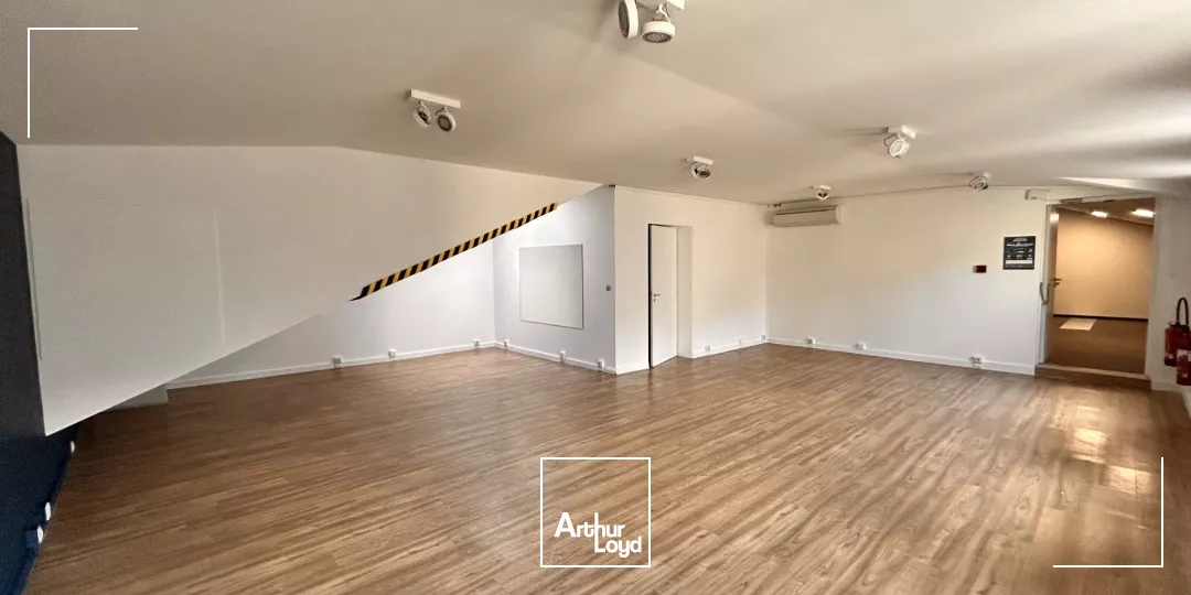 À louer : bureaux de 61 m² dans le Triangle d'Or de Bordeaux