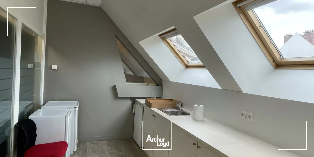 PLATEAU DE BUREAUX - A LOUER - CENTRE-VILLE DE BEAUVAIS