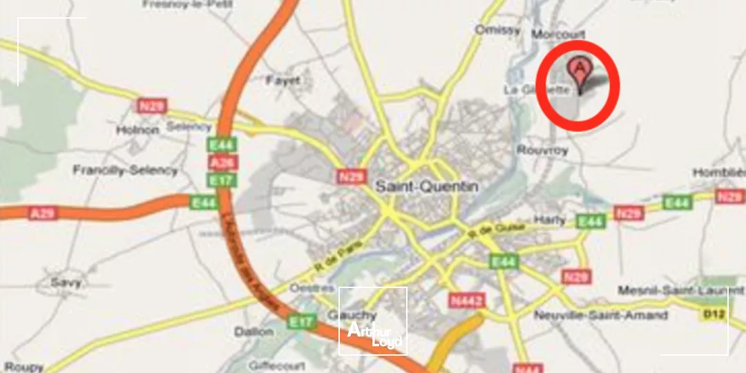 A LOUER - LOCAL DE STOCKAGE DE - 1300 m2 - SAINT-QUENTIN 