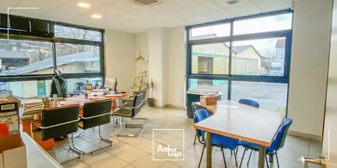 BUREAUX vente à BRIVE LA GAILLARDE 19100