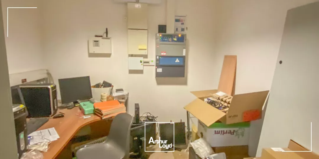 BUREAUX vente à BRIVE LA GAILLARDE 19100