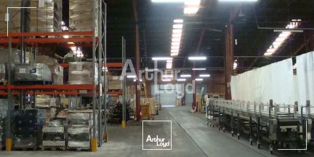 CHATEAUROUX/DIORS - A LOUER - BATIMENT LOGISTIQUE 5360 m²