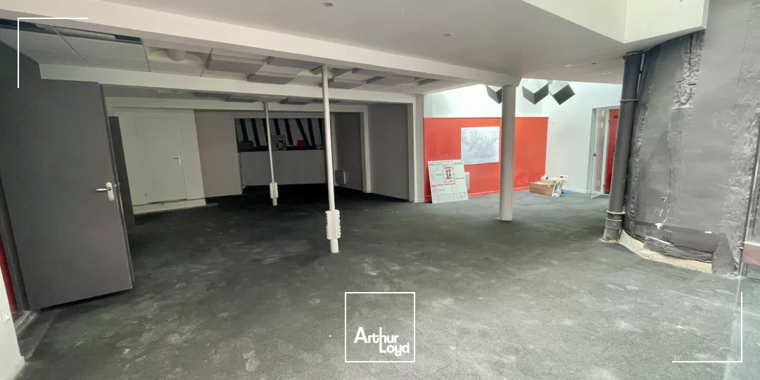 Locaux commerciaux à louer à ROUEN 76000