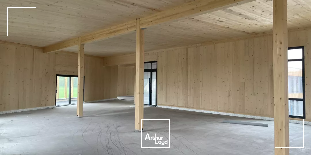 PLATEAUX DE BUREAUX À LOUER À PARTIR DE 179 M2 À LACROIX-SAINT-OUEN