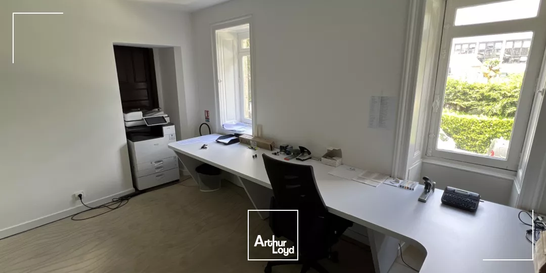 BUREAUX HAUT STANDING A VENDRE - A LOUER - NANTES CENTRE BELLAMY