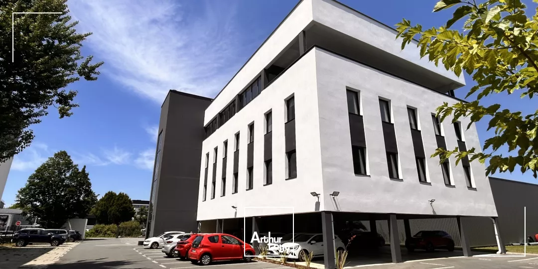 A LOUER - BUREAUX NEUFS 390 M² - MERIGNAC PARC KENNEDY