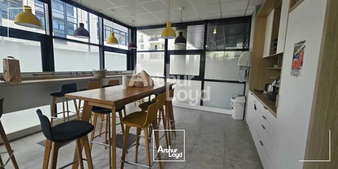 Angers Saint Serge/Centre ville plateau de bureaux de 421 m² environ à louer