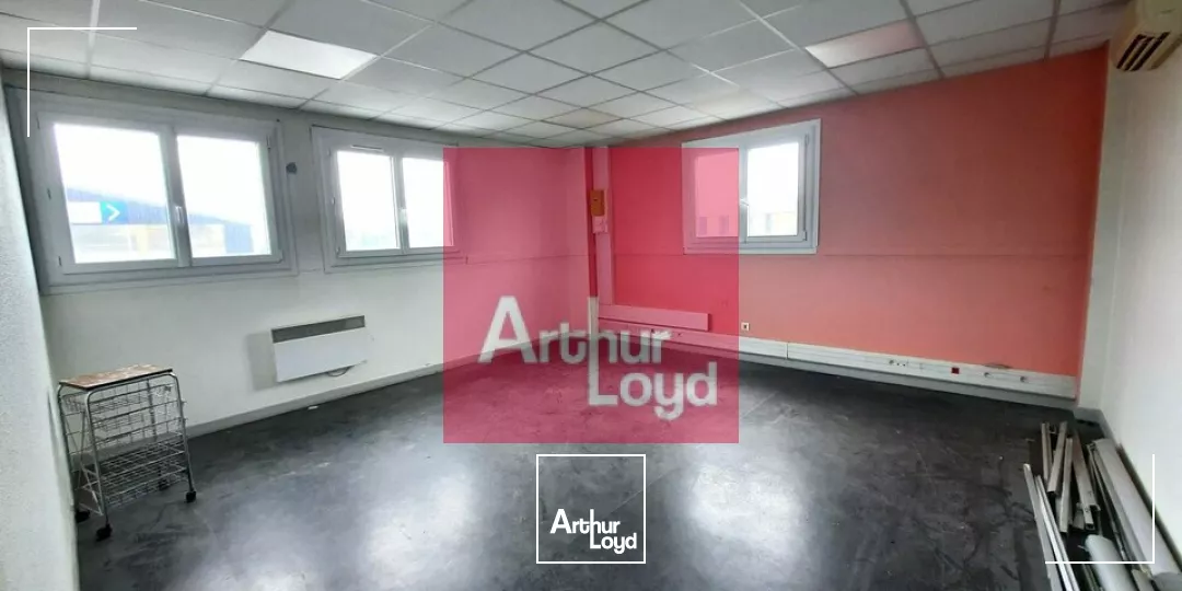 A LOUER BUREAU 290 m² GERZAT 