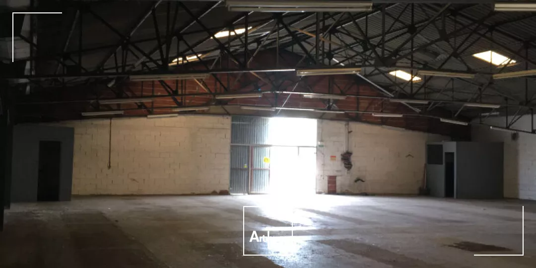 A VENDRE - Local commercial Le Palais Sur Vienne 550 m²