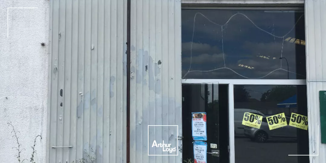 A VENDRE - Local commercial Le Palais Sur Vienne 550 m²