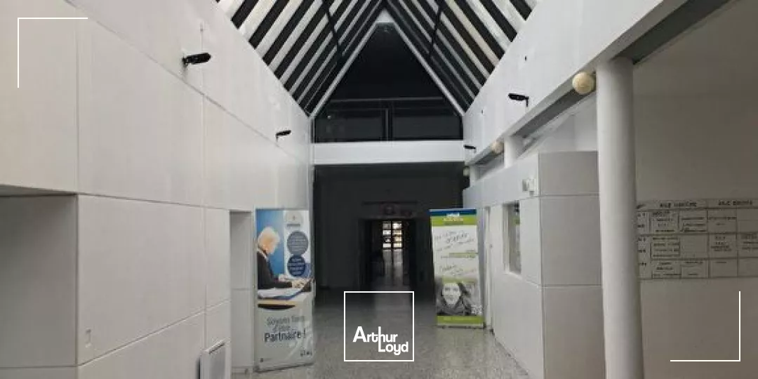 TECHNOFORUM ZONE SANITAL - BUREAUX CHATELLERAULT - 33 m²