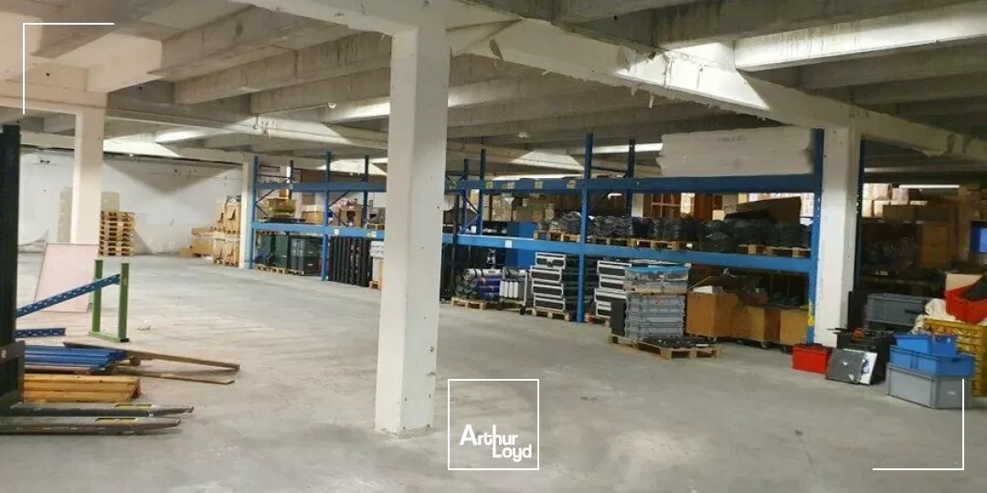 GENLIS - LOCAL D'ACTIVITES - A LOUER