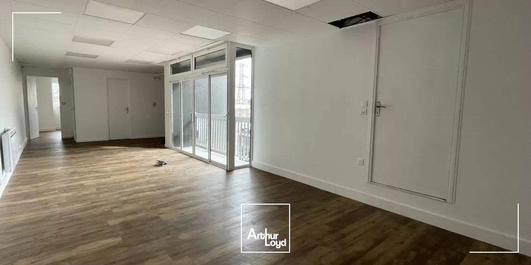 Bureaux en Zac de Ther !
