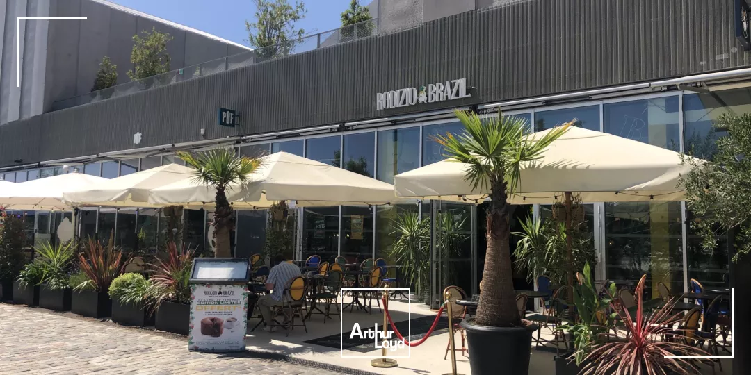 A LOUER - LOCAUX COMMERCIAUX - BORDEAUX