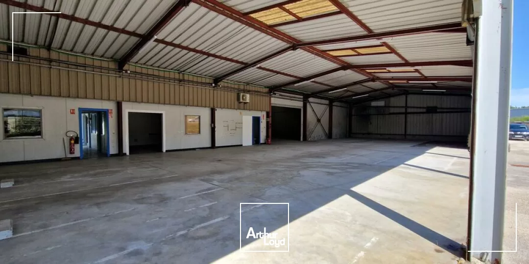 CHEVIGNY SAINT SAUVEUR - BATIMENT D'ACTIVITES - A LOUER