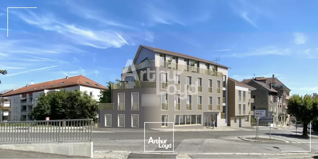 Local professionnel à vendre à La roche sur foron - 250 m²