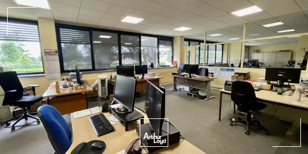 Locaux d'activité à louer à SOTTEVILLE LES ROUEN 76300