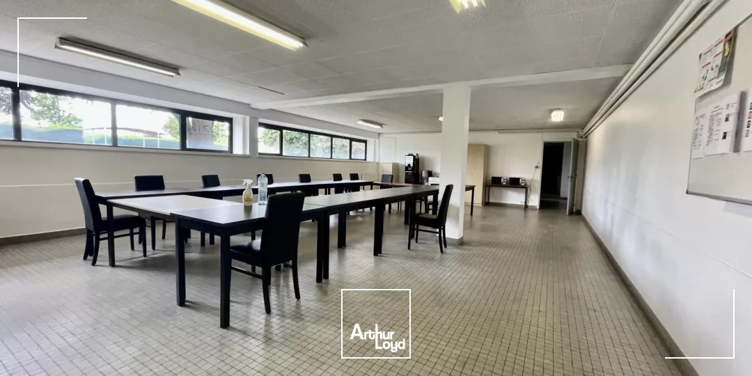 Locaux d'activité à louer à SOTTEVILLE LES ROUEN 76300