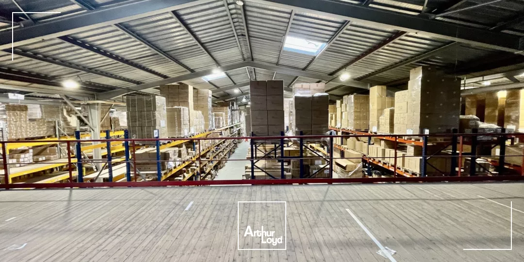 Locaux d'activité à louer à SOTTEVILLE LES ROUEN 76300