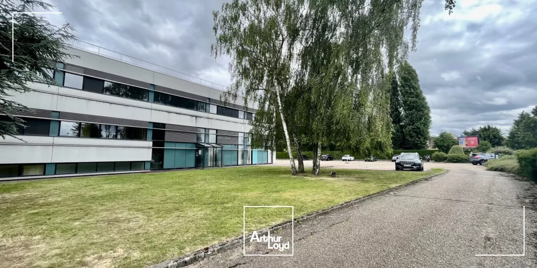 Locaux d'activité à louer à SOTTEVILLE LES ROUEN 76300