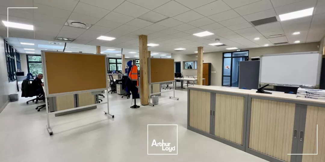 Locaux d'activité à louer à SAINT ETIENNE DU ROUVRAY 76800