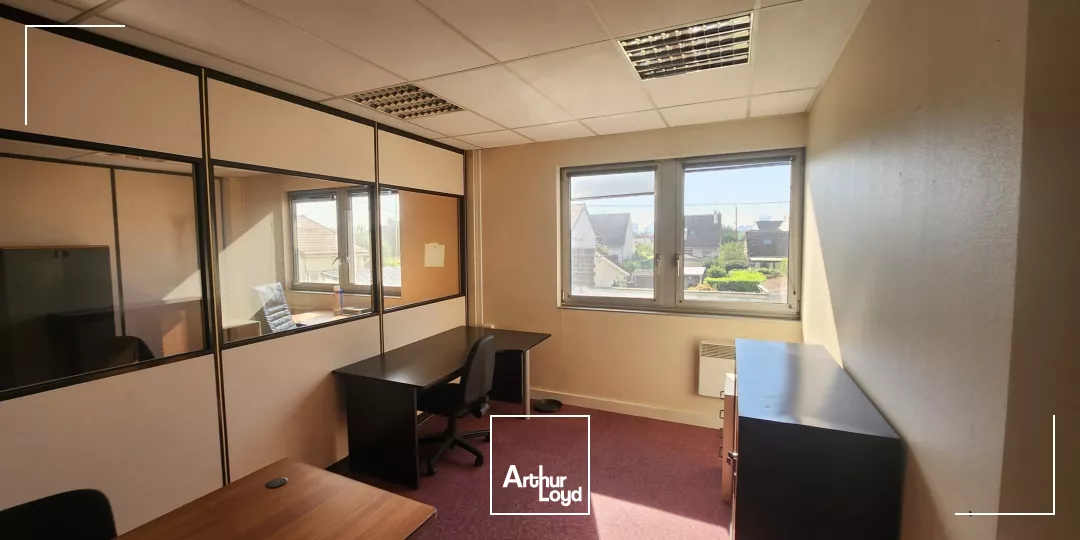 Bureaux à louer à HOUILLES 78800