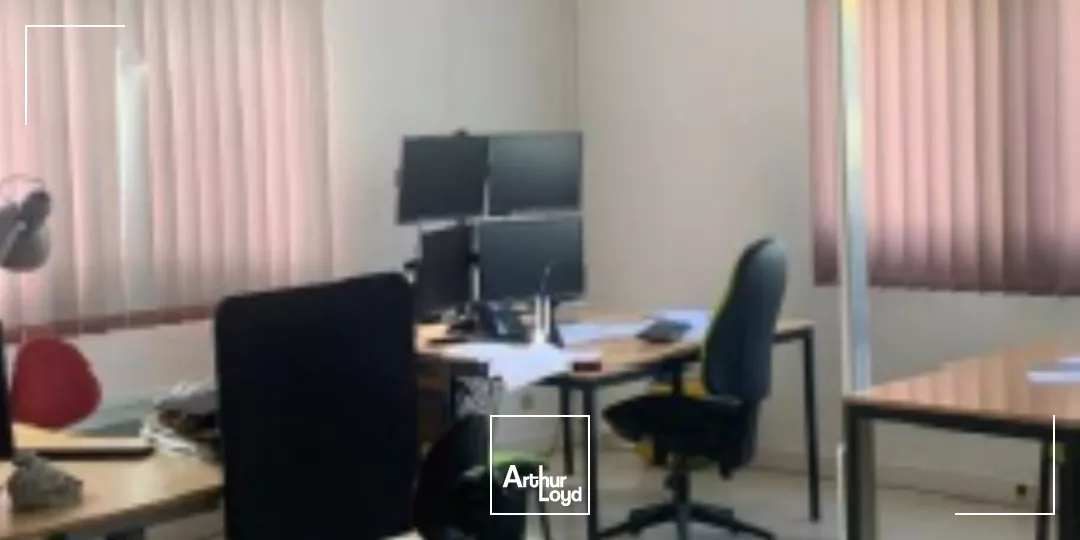 Lots d'activités rénovés - BEZONS