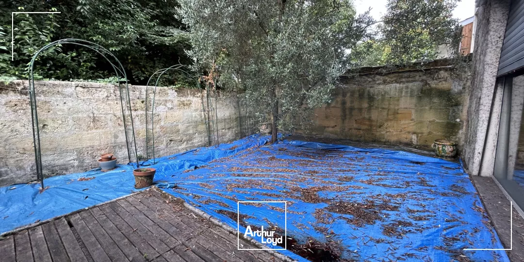 Bureaux à louer au sein d'une maison du quartier de Saint-Genès
