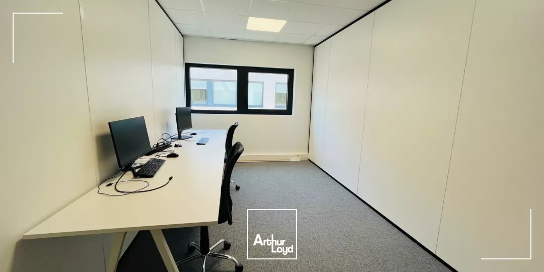 A LOUER BUREAUX TRIGNAC 8, 13 ET 22 M2