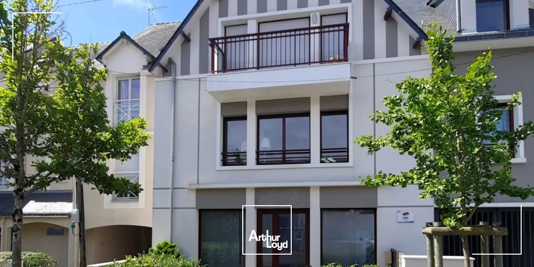 A VENDRE - PORNICHET - LOCAL - BUREAUX - COMMERCIAL - 55 M2