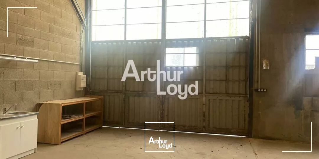 PROCHE VENDÔME - LOCATION LOCAL D'ACTIVITÉ DE 225 M² 