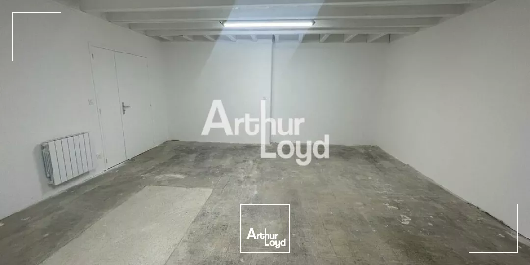 PROCHE VENDÔME - LOCATION LOCAL D'ACTIVITÉ DE 225 M² 