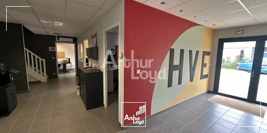 Bel emplacement, au coeur de la ZI SUD EST