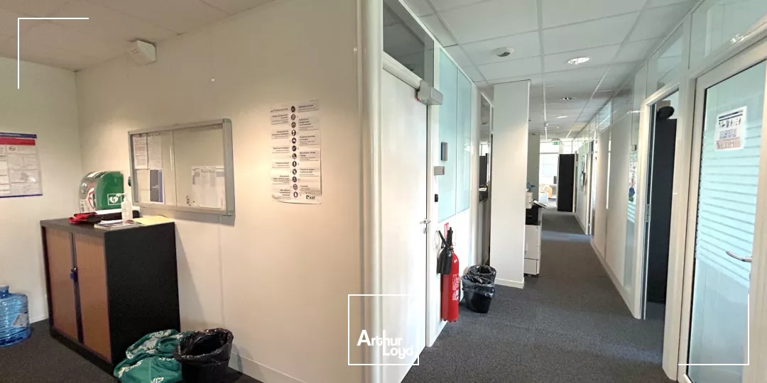 A louer - 204 m² de bureaux - Mérignac Parc Ariane - Proche aéroport 