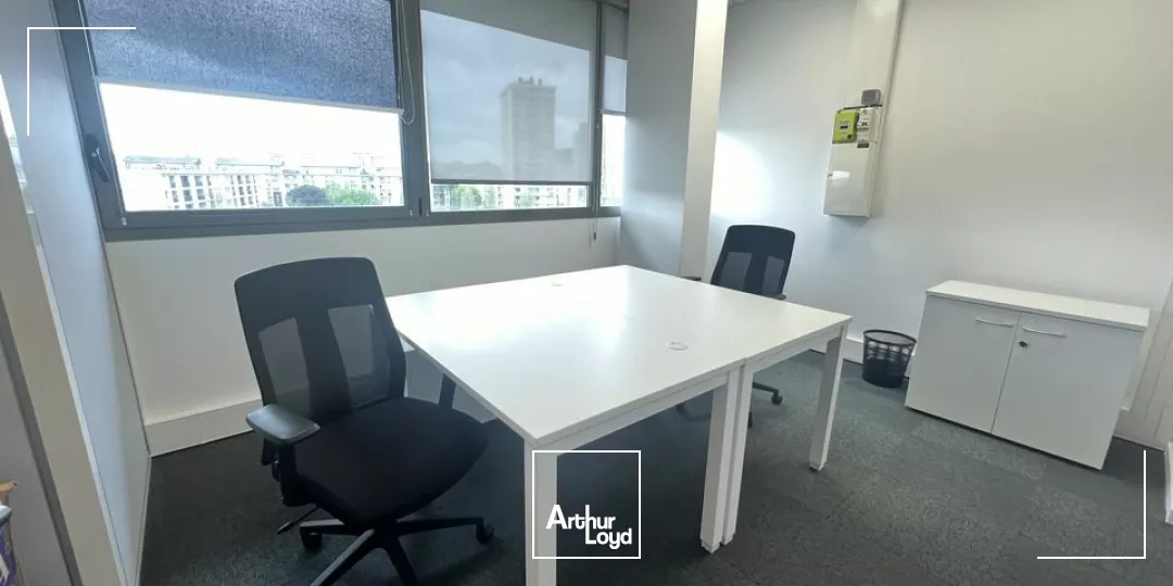 TOURS CENTRE BUREAUX A LOUER 293 M² AVEC FACILITE D'ACCOMPAGNEMENT PARKINGS