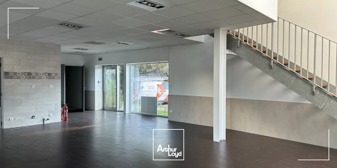 BUREAUX - 120 M2 - ST NAZAIRE OUEST - OCEANIS - LOCAL - MEDICALE