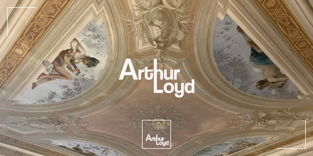 EXCEPTIONNEL AU CUR DU CARRE D'OR DE NICE BUREAU A LOUER DE 115M² DANS IMMEUBLE BOURGOIS