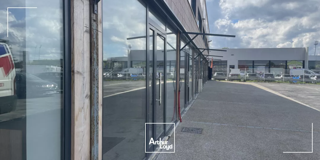 A LOUER BEAUVAIS - 100 À 300 M2 DE BUREAUX REFAITS À NEUFS