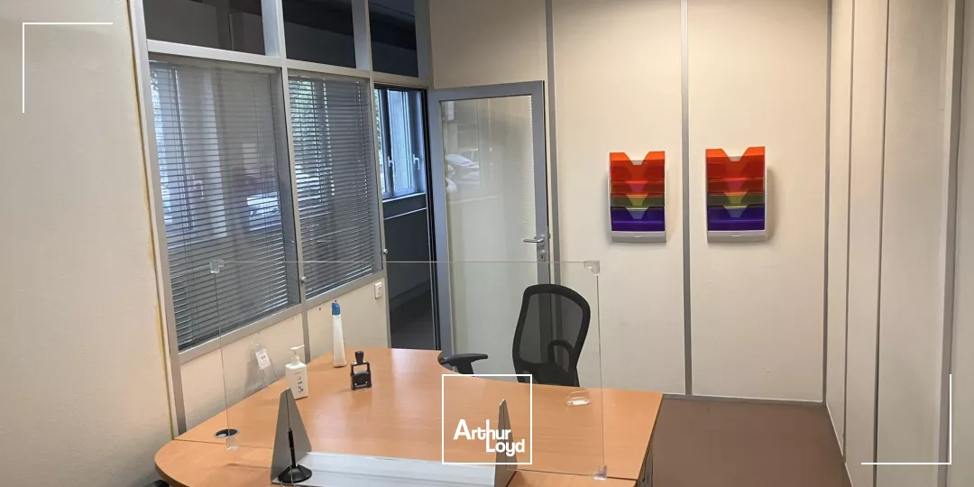 Bureaux à vendre à GARGES LES GONESSE 95140