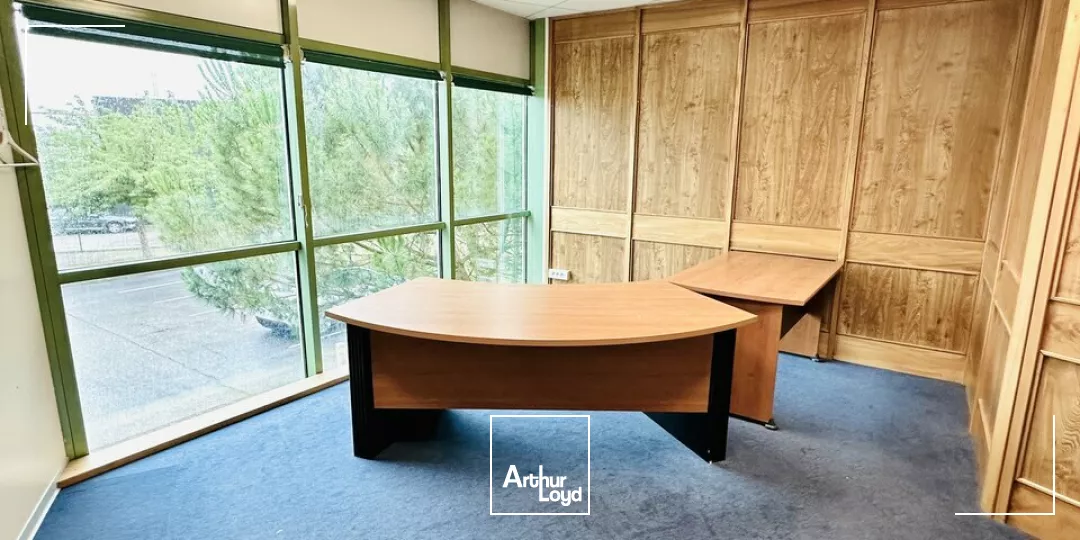 BUREAUX à LOUER de 250 m²