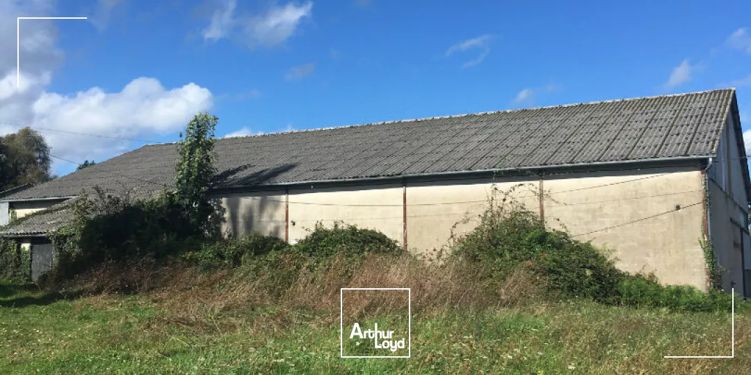 Entrepôt de 1 400 m² - Proche accès autoroute Zone Nord