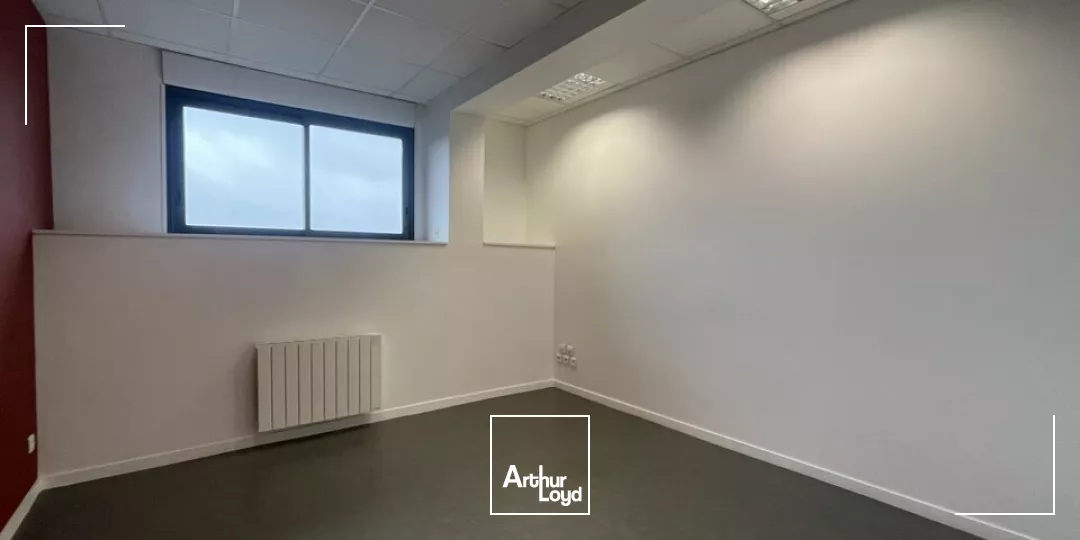 A LOUER - LE HAVRE - BUREAUX 210 m2