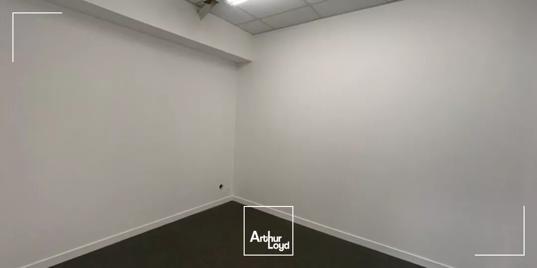 A LOUER - LE HAVRE - BUREAUX 210 m2